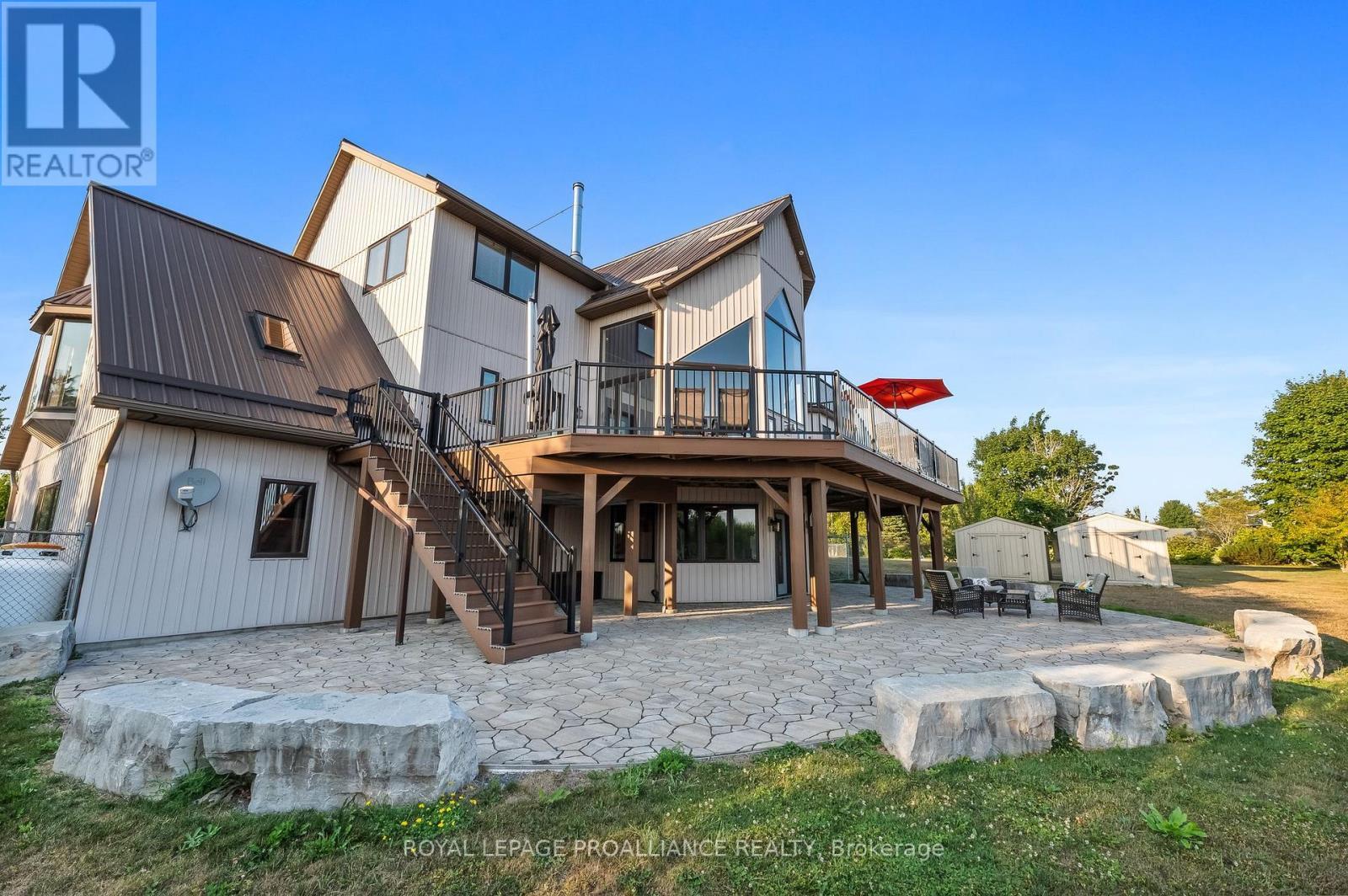 












263 LAKESHORE ROAD

,
Brighton,




Ontario
K0K1H0

