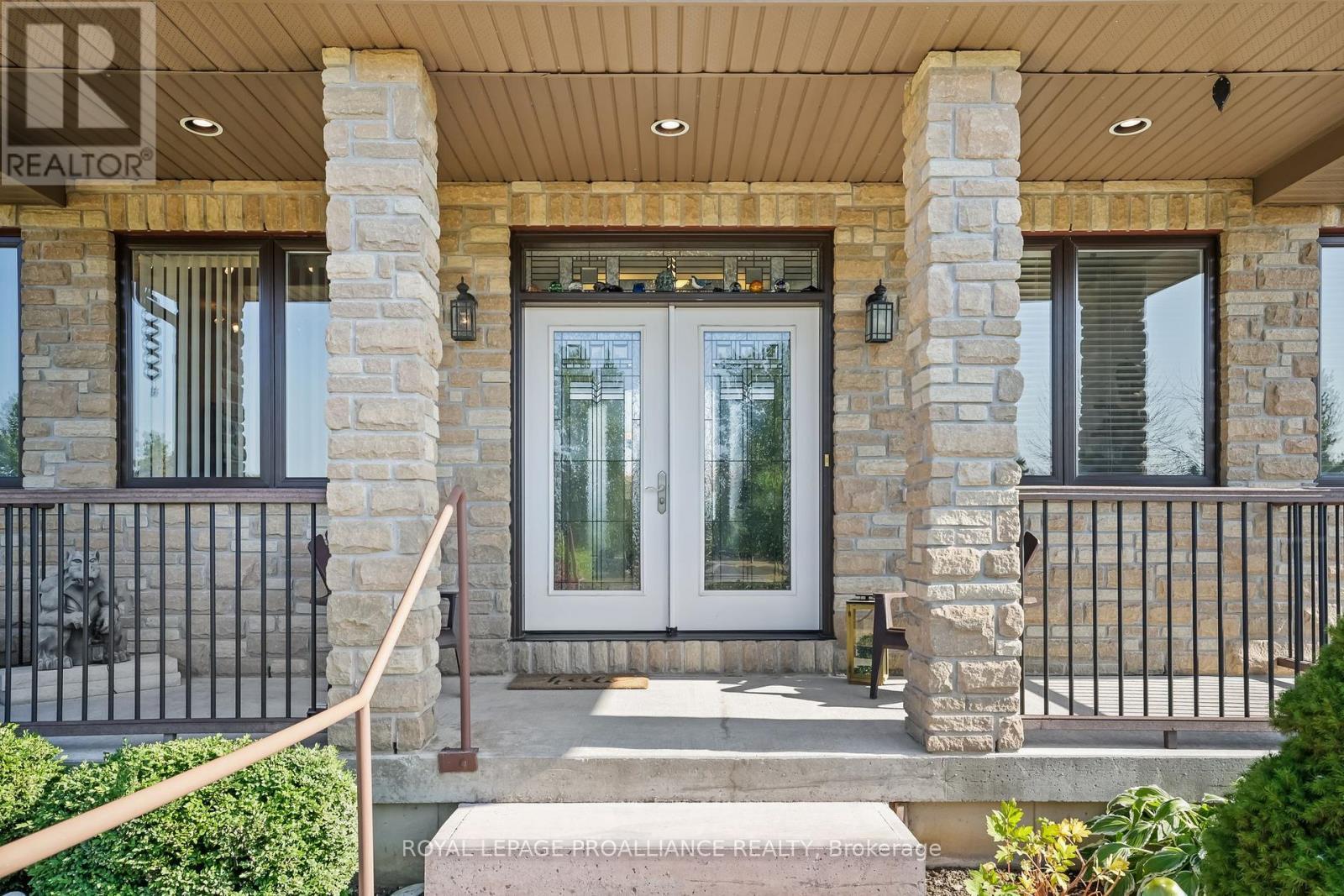 












263 LAKESHORE ROAD

,
Brighton,




Ontario
K0K1H0

