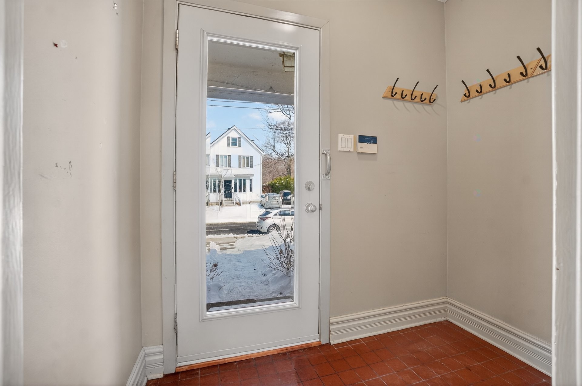 









71


Av. Edison

,
Saint-Lambert,




QC
J4R2P3

