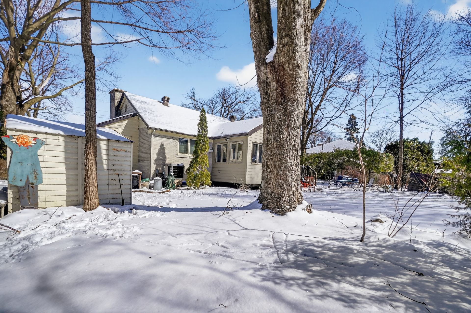 









71


Av. Edison

,
Saint-Lambert,




QC
J4R2P3

