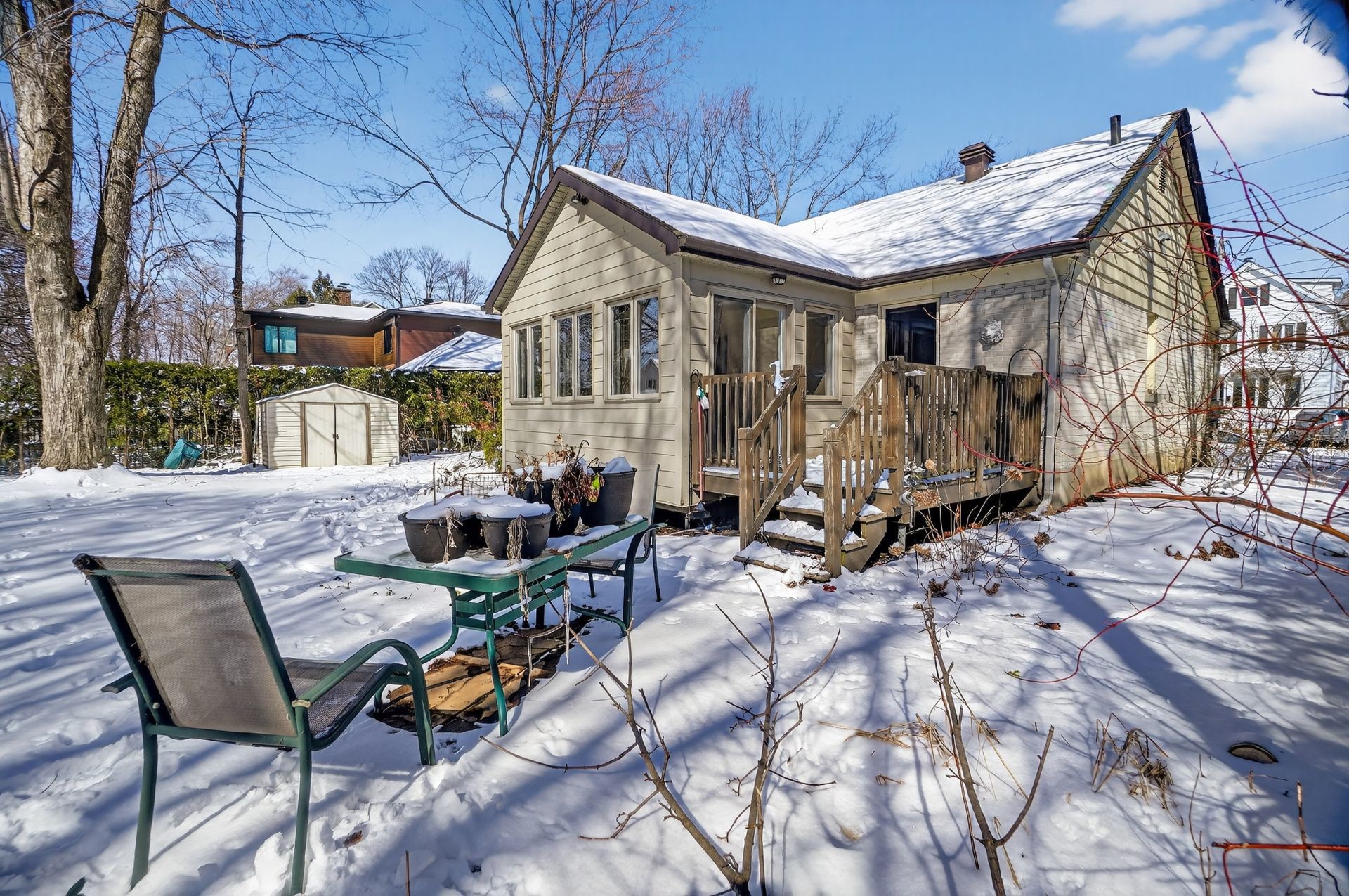 









71


Av. Edison

,
Saint-Lambert,




QC
J4R2P3

