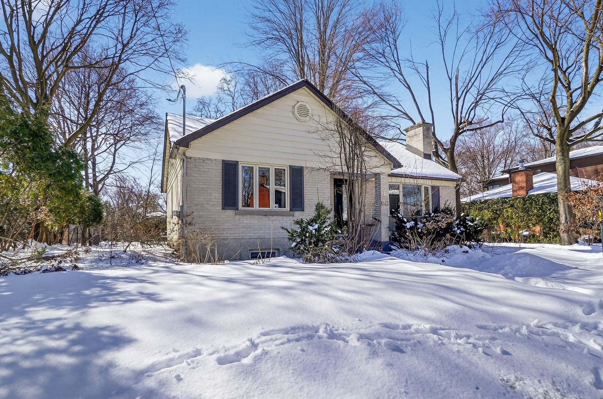 









71


Av. Edison

,
Saint-Lambert,




QC
J4R2P3

