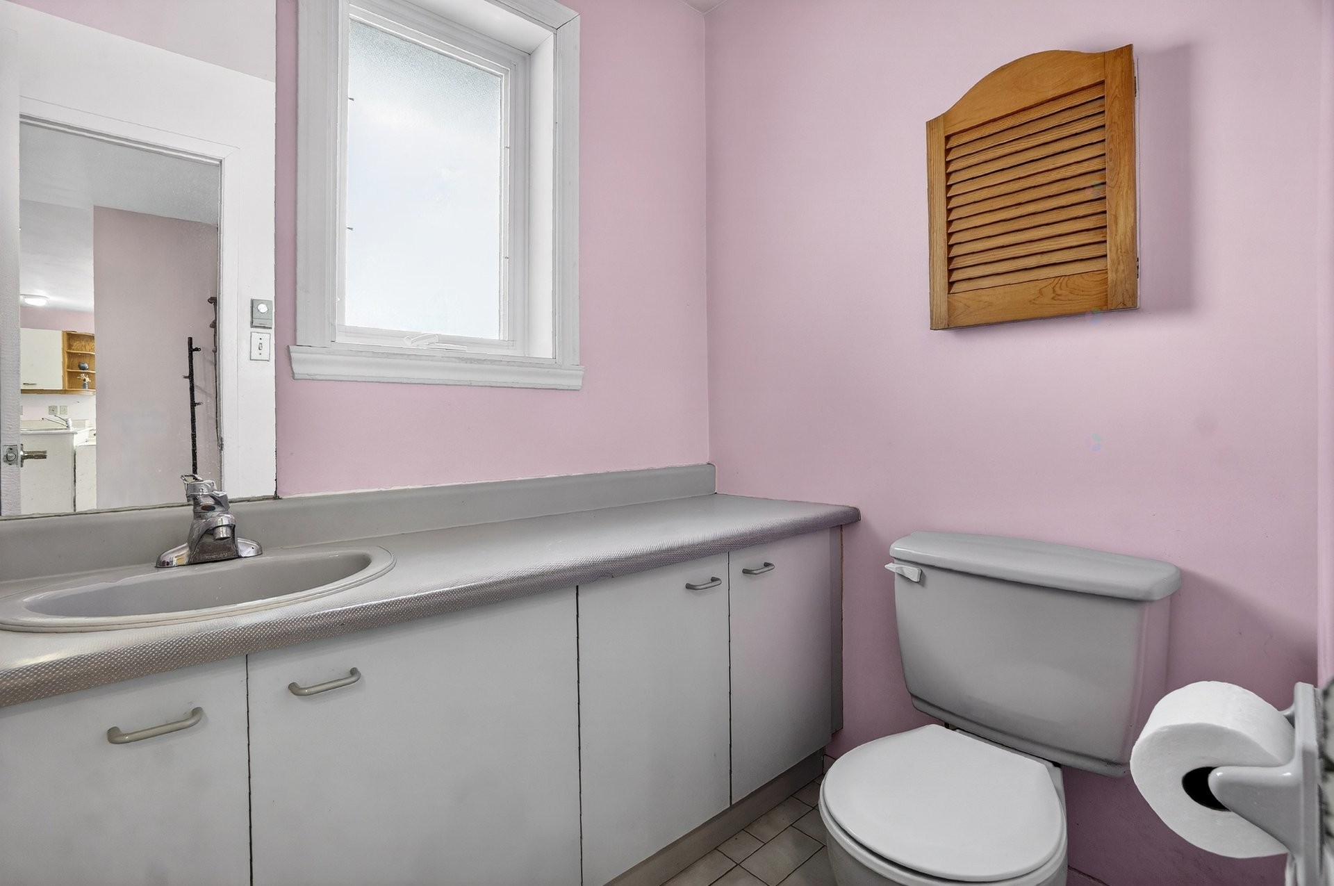 









1015


Crois. Savard

,
Brossard,




QC
J4X1X9

