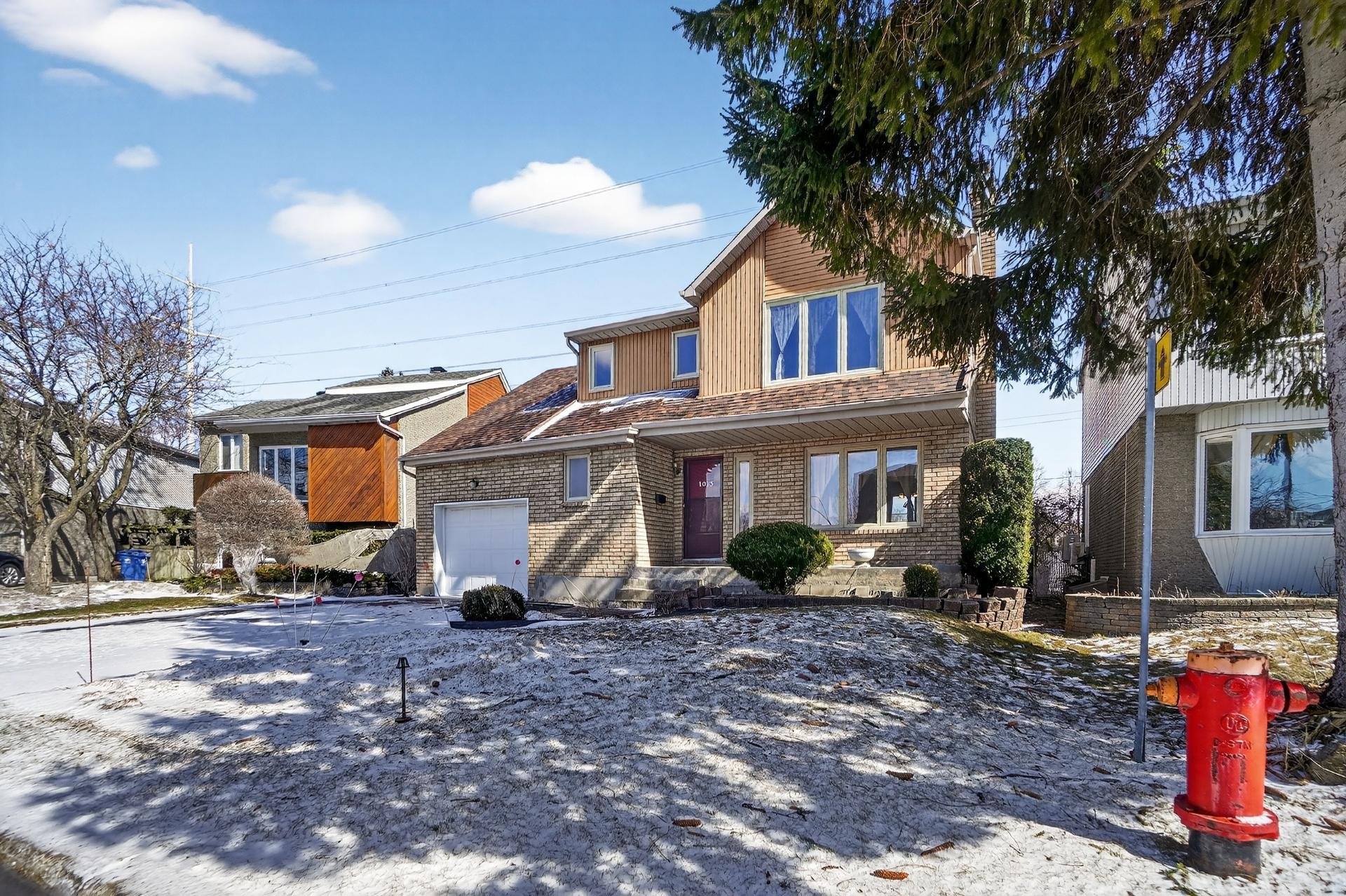 









1015


Crois. Savard

,
Brossard,




QC
J4X1X9

