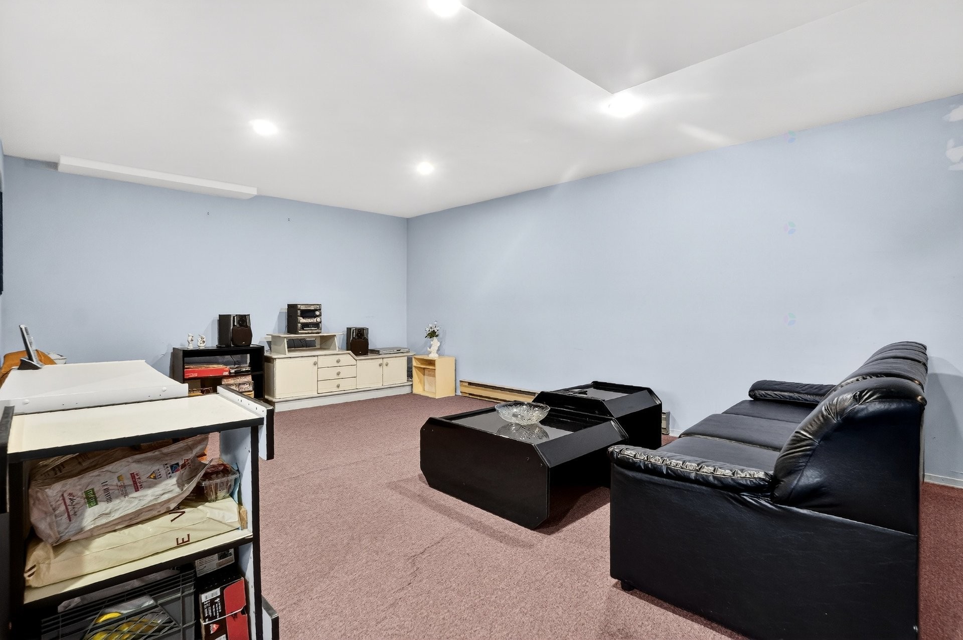 









1015


Crois. Savard

,
Brossard,




QC
J4X1X9

