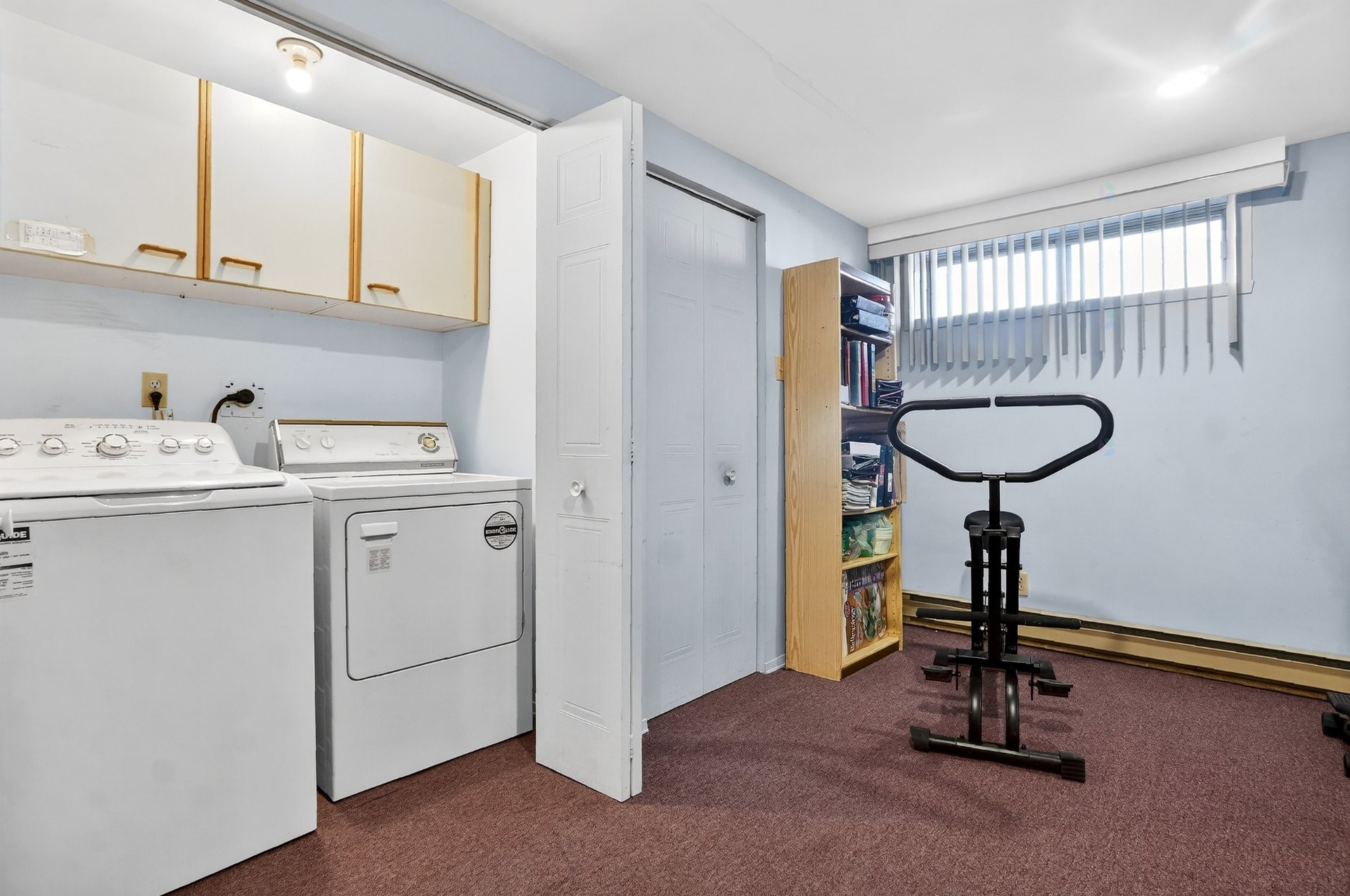 









1015


Crois. Savard

,
Brossard,




QC
J4X1X9

