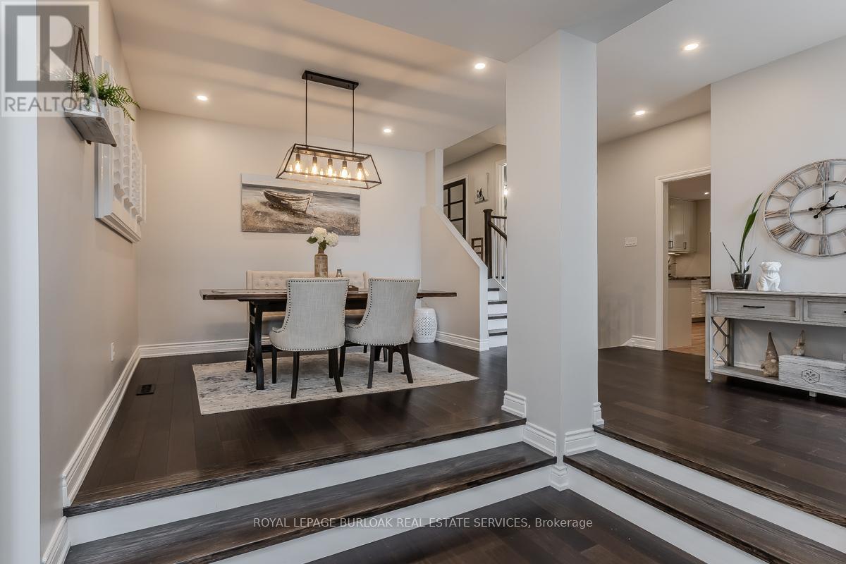 












2360 CAVENDISH DRIVE

,
Burlington,




Ontario
L7P3B4


