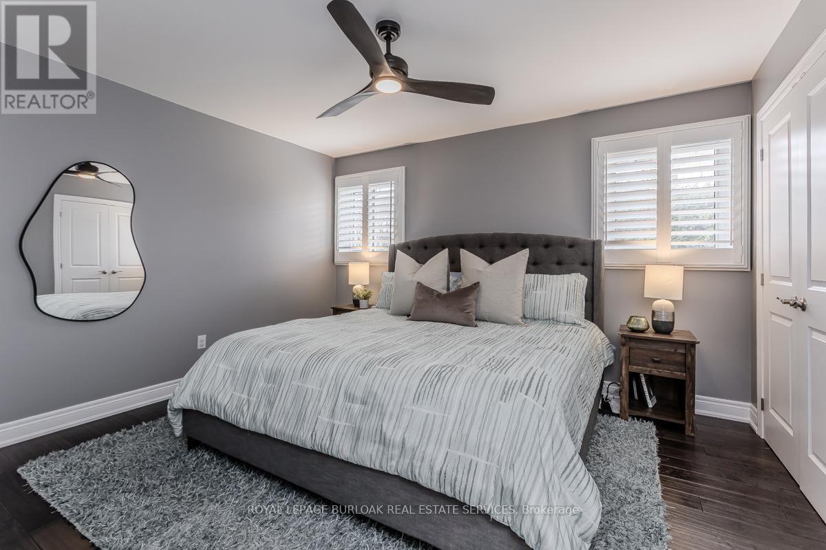 












2360 CAVENDISH DRIVE

,
Burlington,




Ontario
L7P3B4

