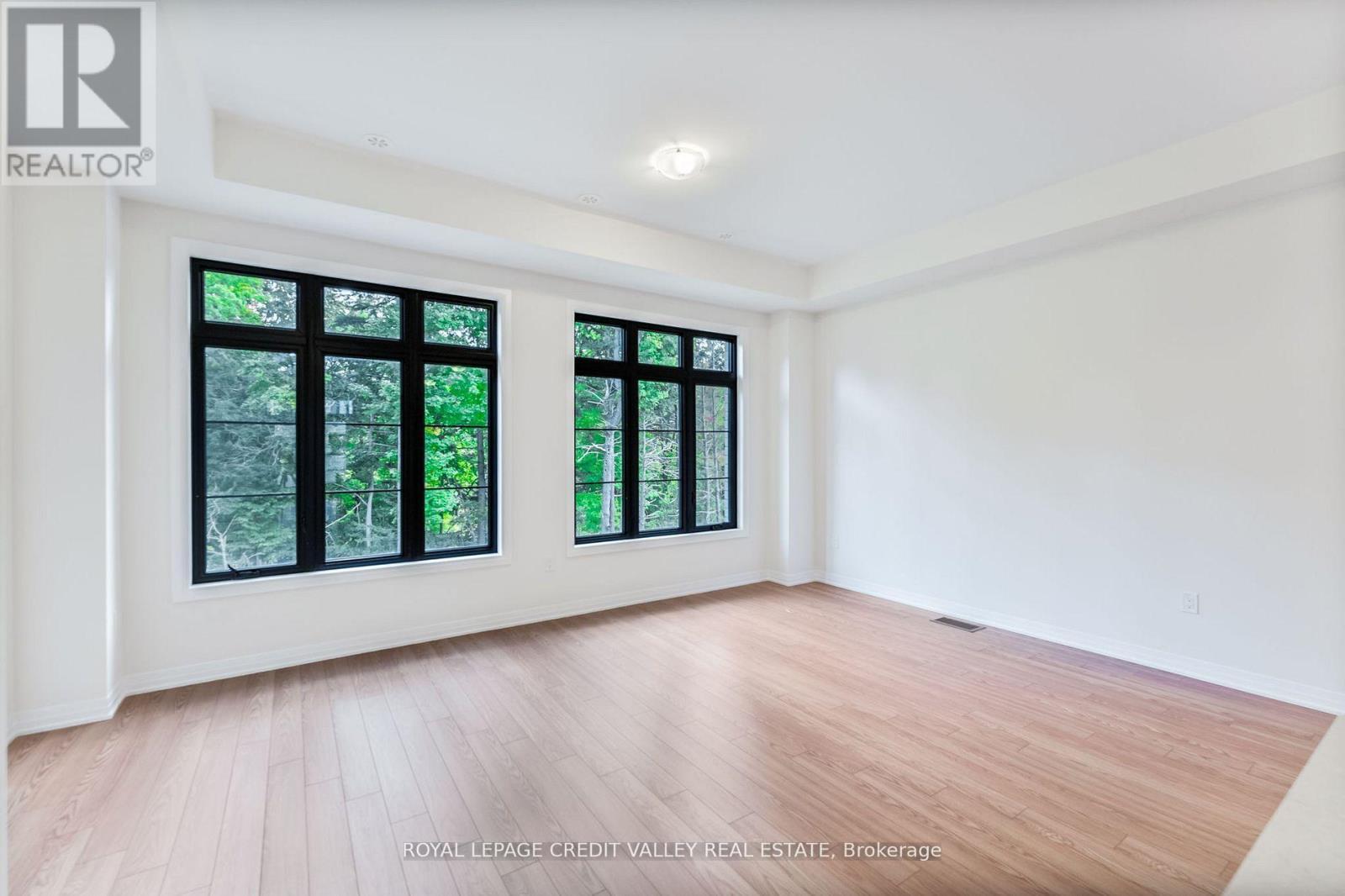 












99 ARCHAMBAULT WAY

,
Vaughan,




Ontario
L4L1A6

