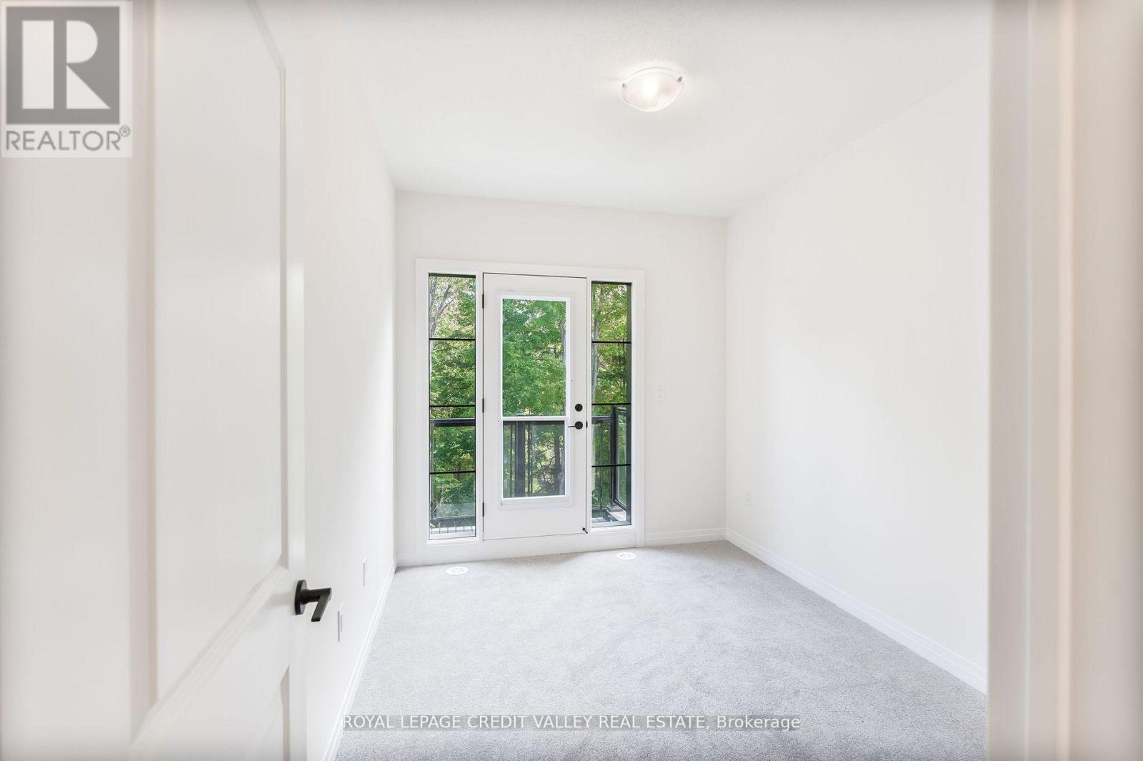 












99 ARCHAMBAULT WAY

,
Vaughan,




Ontario
L4L1A6

