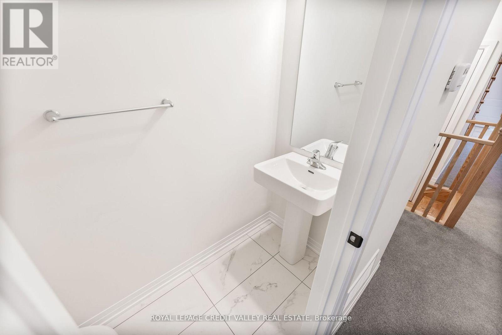 












99 ARCHAMBAULT WAY

,
Vaughan,




Ontario
L4L1A6

