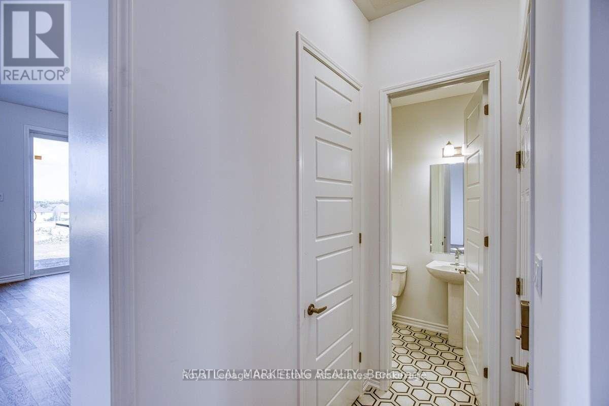 












47 ROUTLEY STREET

,
Kitchener,




Ontario
N2R0S2


