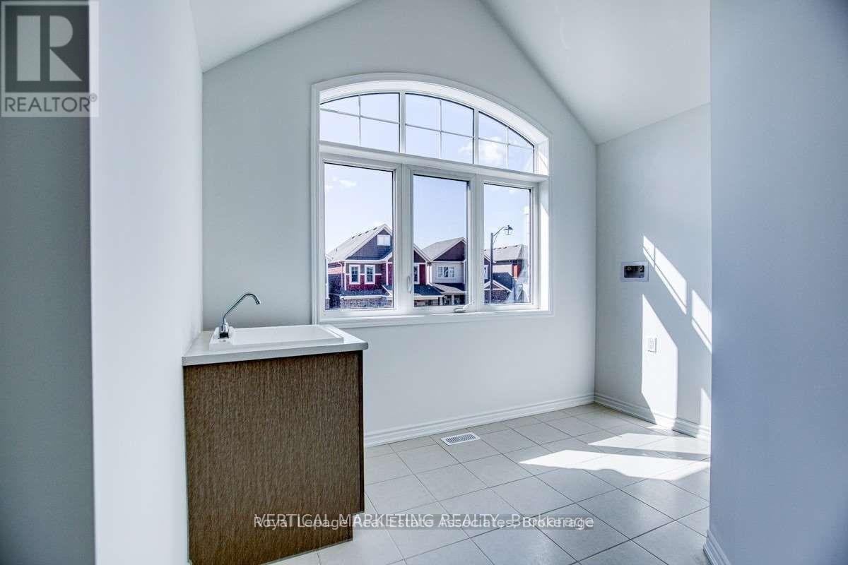 












47 ROUTLEY STREET

,
Kitchener,




Ontario
N2R0S2

