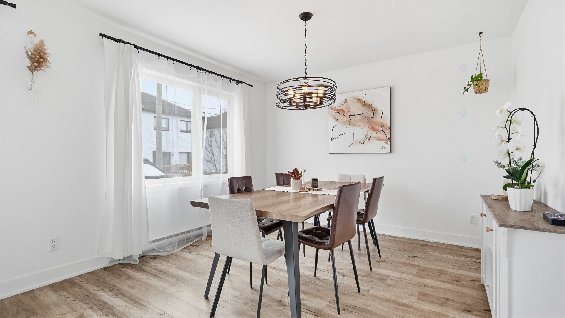 









792

 - 794


Rue Denise-Asselin

,
Beloeil,




QC
J3G0T9

