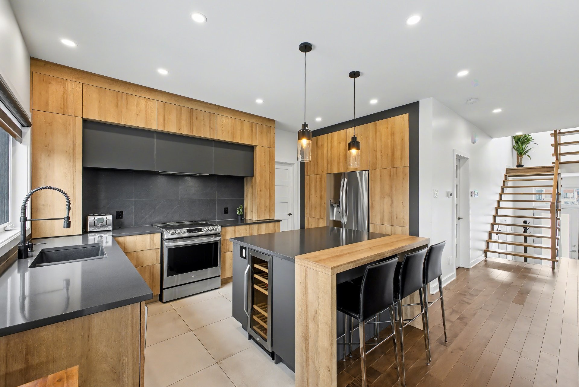 









3488

 - 3490


Rue Charlotte-Dubuc

,
Carignan,




QC
J3L7C6

