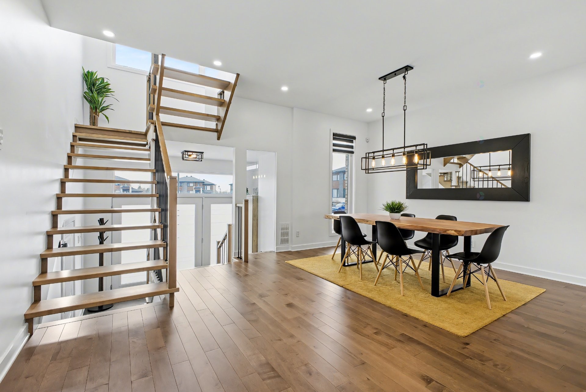 









3488

 - 3490


Rue Charlotte-Dubuc

,
Carignan,




QC
J3L7C6

