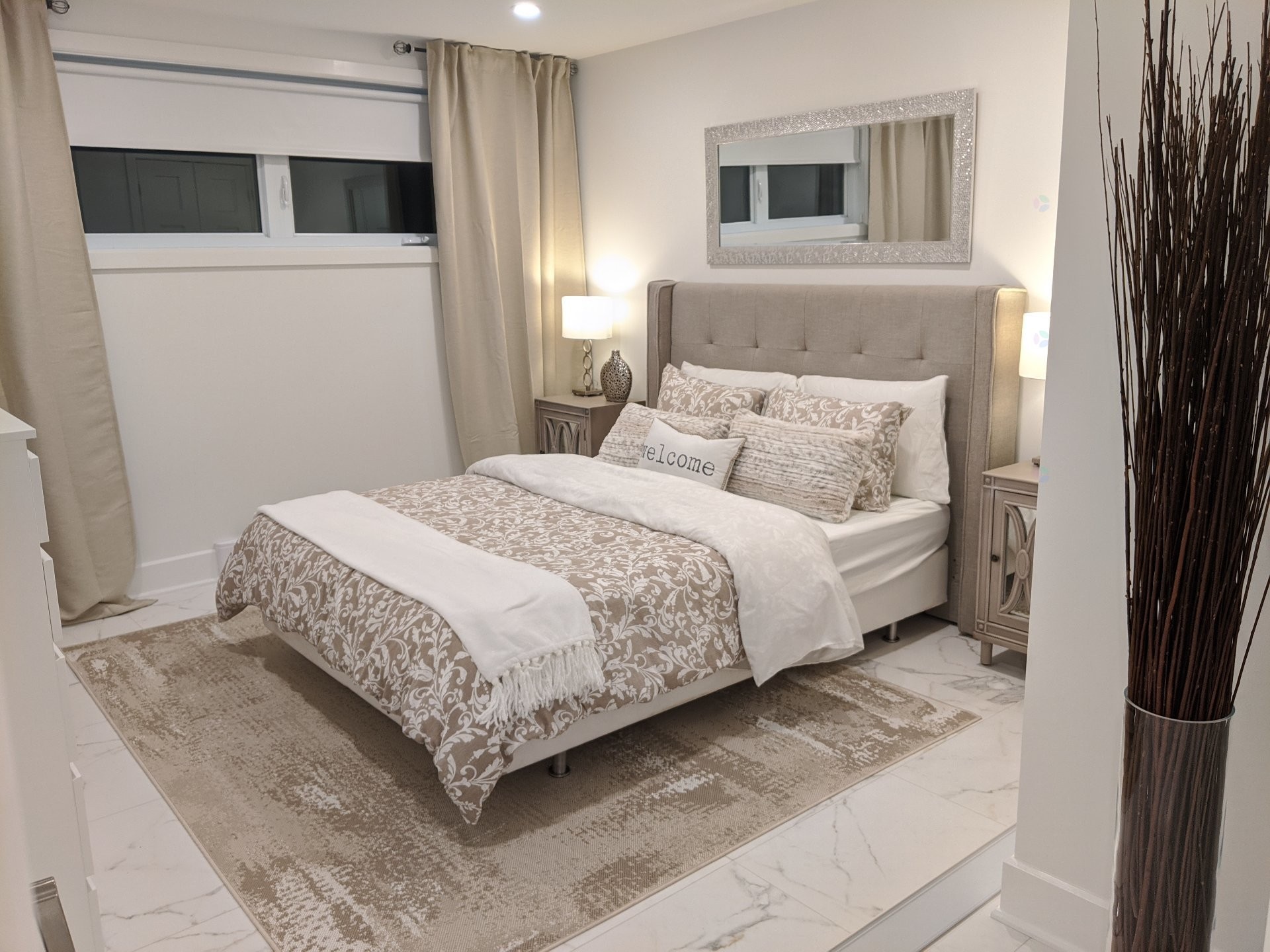 









3488

 - 3490


Rue Charlotte-Dubuc

,
Carignan,




QC
J3L7C6

