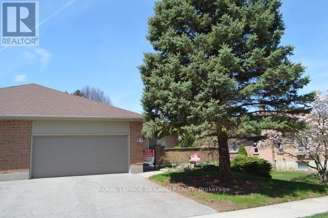












27 - 5 CADEAU TERRACE

,
London South (South B),




Ontario
N6K4H1

