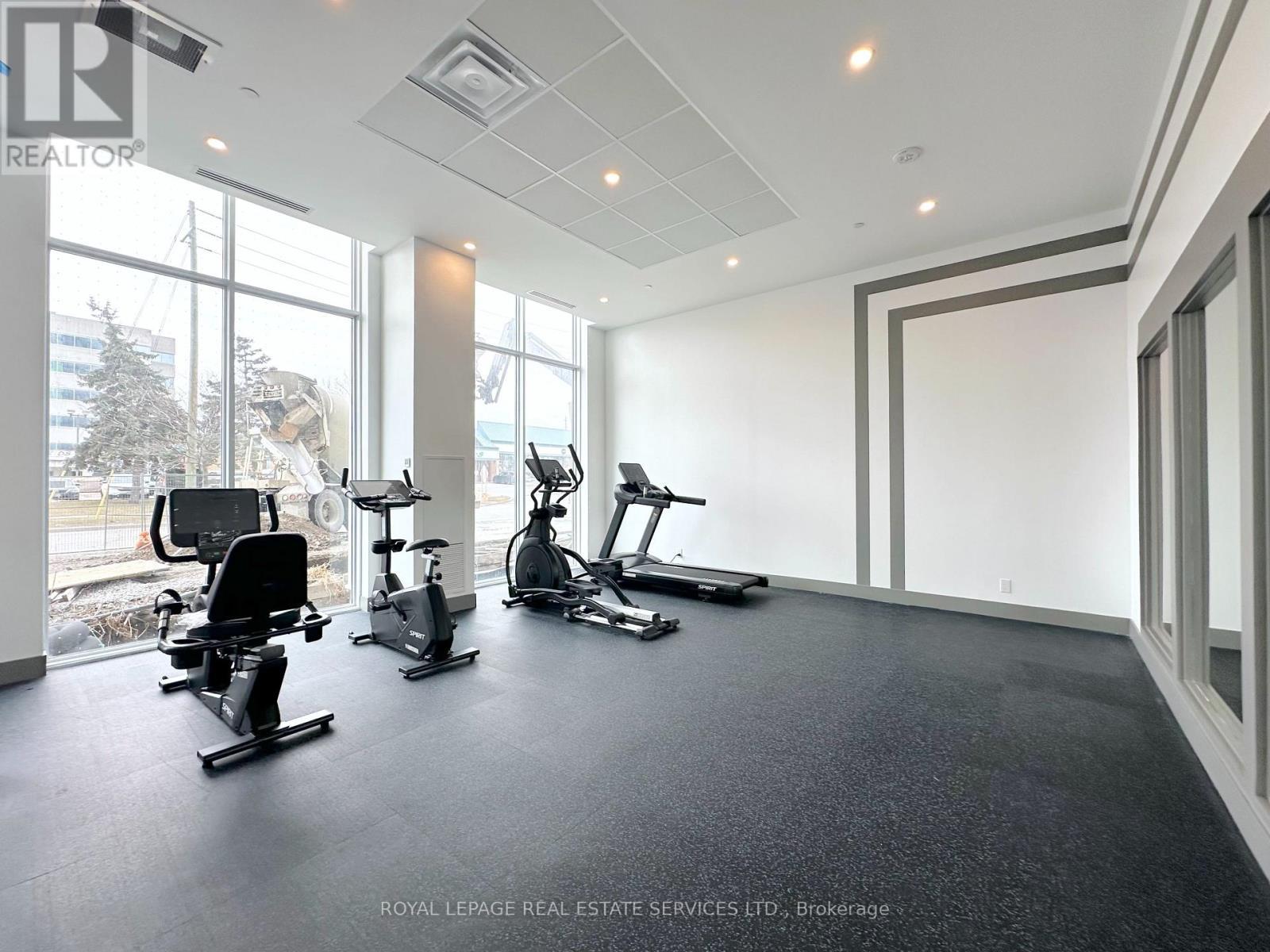 












323 - 25 KITNEY DRIVE

,
Ajax,




Ontario
L1S4S4

