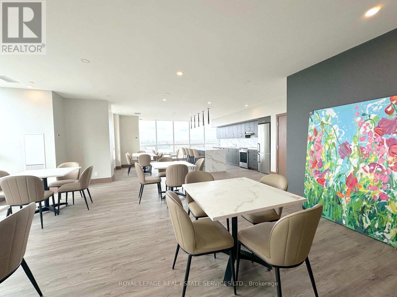 












323 - 25 KITNEY DRIVE

,
Ajax,




Ontario
L1S4S4

