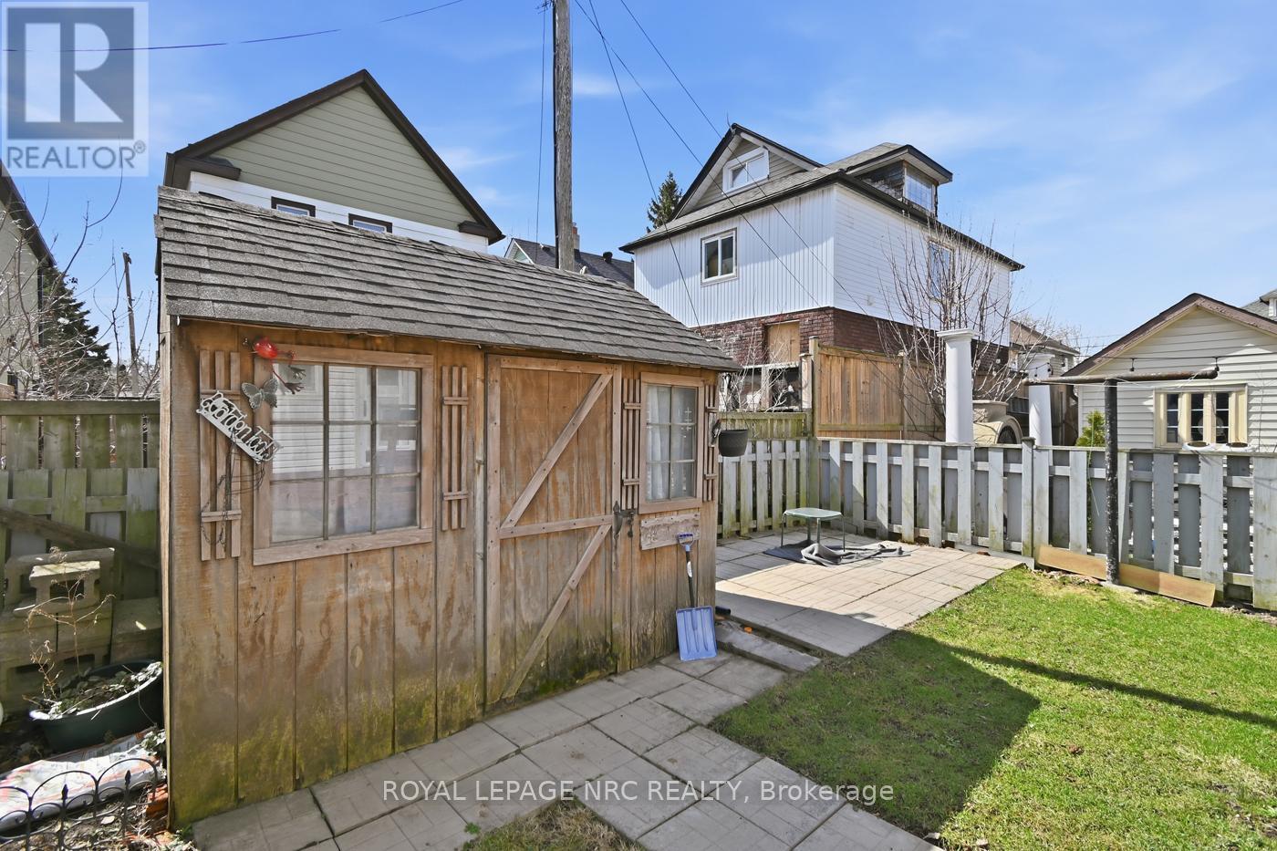 












4634 ARMOURY STREET

,
Niagara Falls (Downtown),




Ontario
L2E1S6

