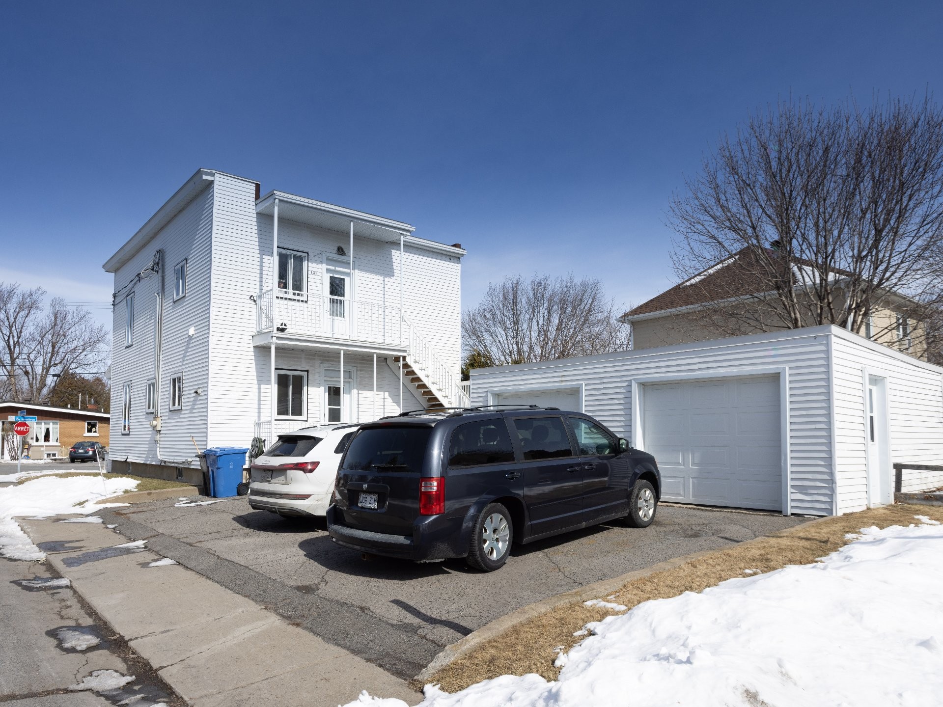 









120


Rue De Montbrun

,
Boucherville,




QC
J4B4V3

