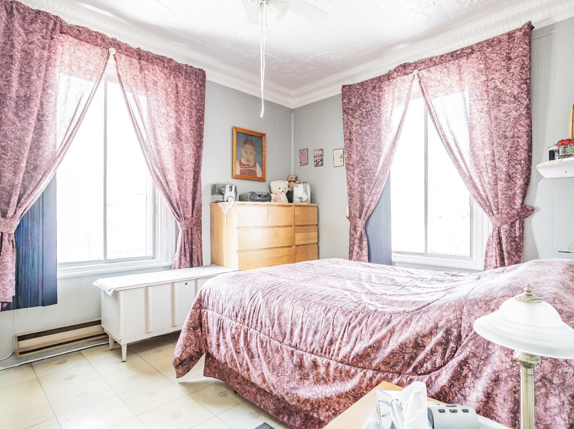 









120


Rue De Montbrun

,
Boucherville,




QC
J4B4V3

