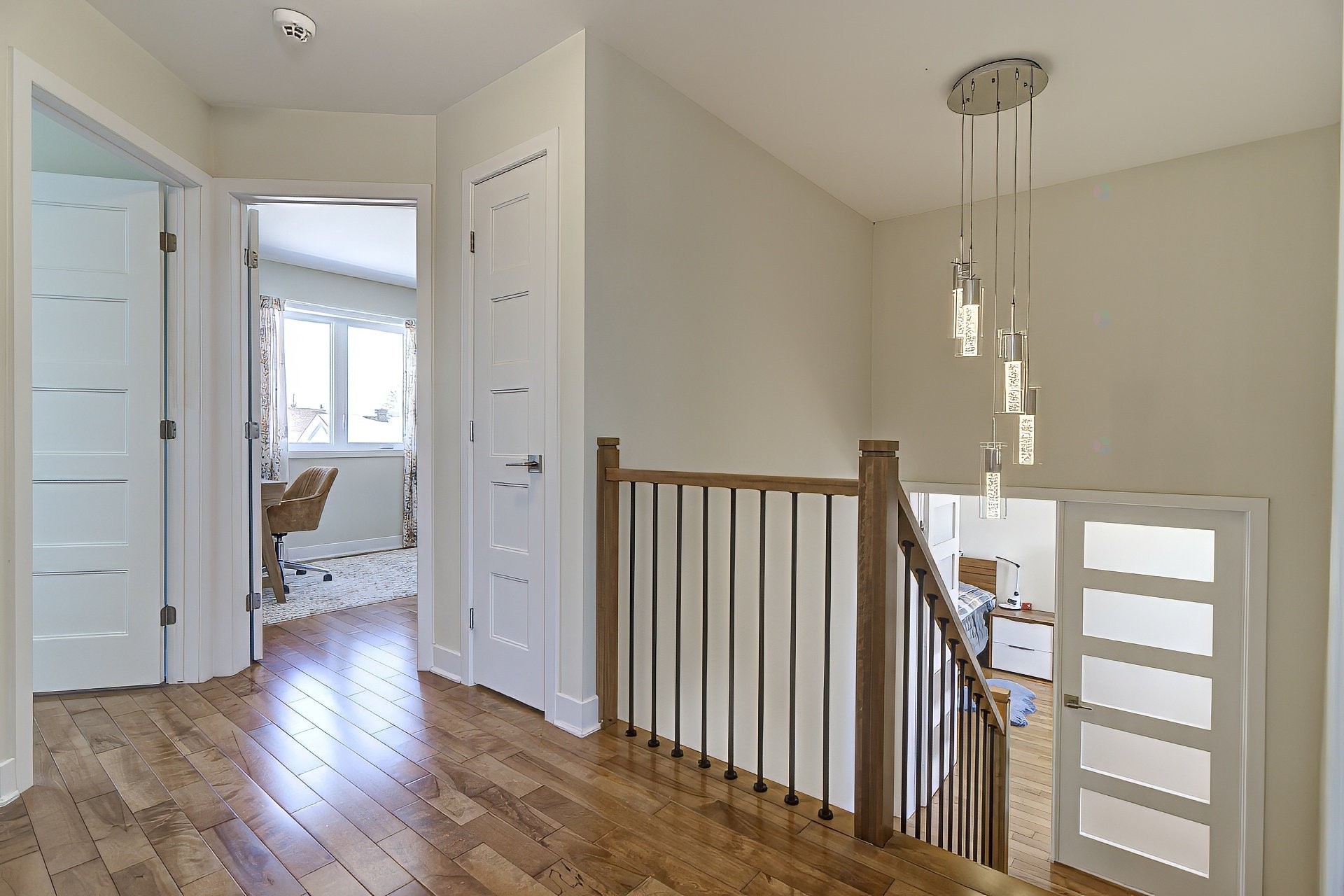 









3645


Rue Orléans

,
Brossard,




QC
J4Y2M1

