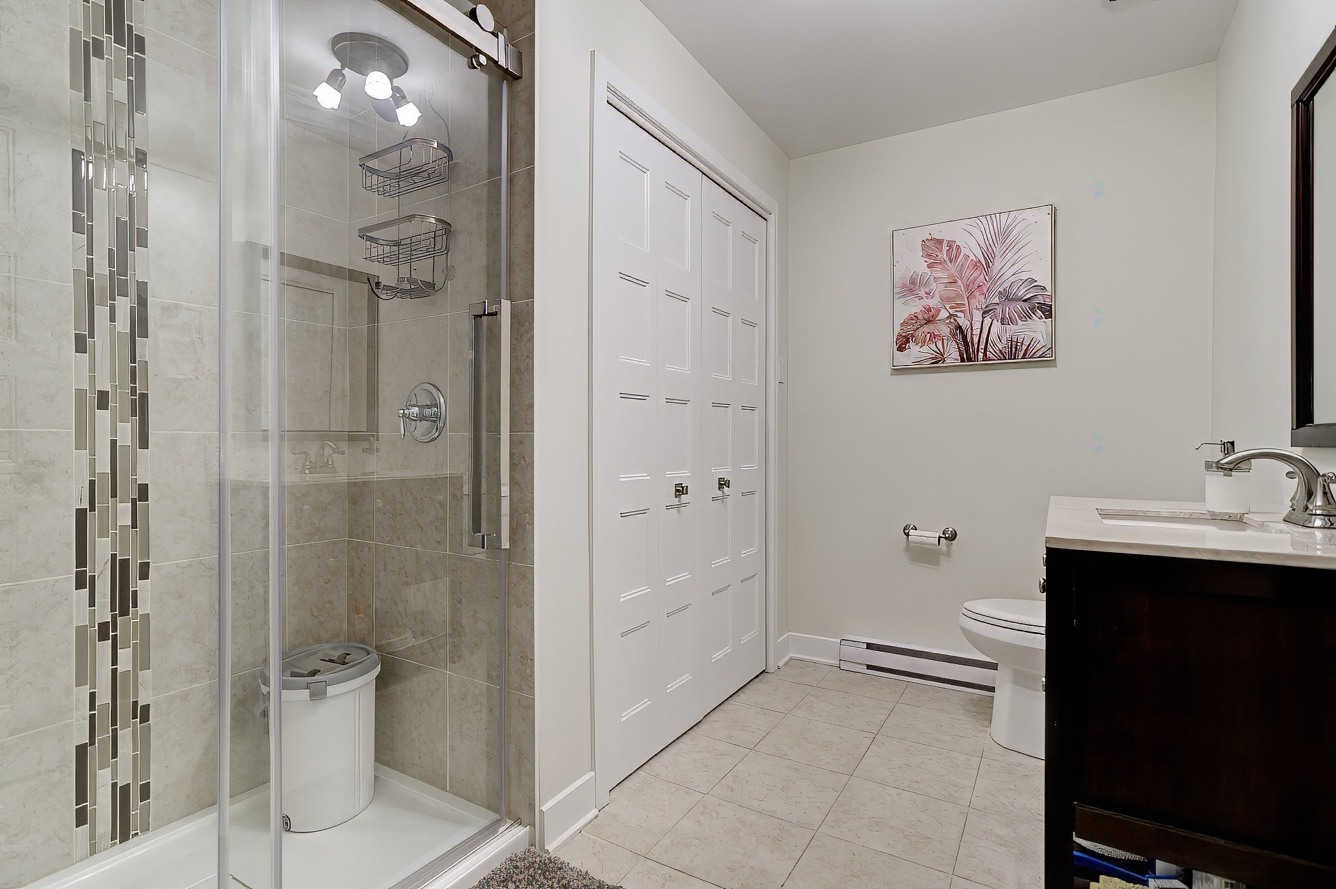 









3645


Rue Orléans

,
Brossard,




QC
J4Y2M1

