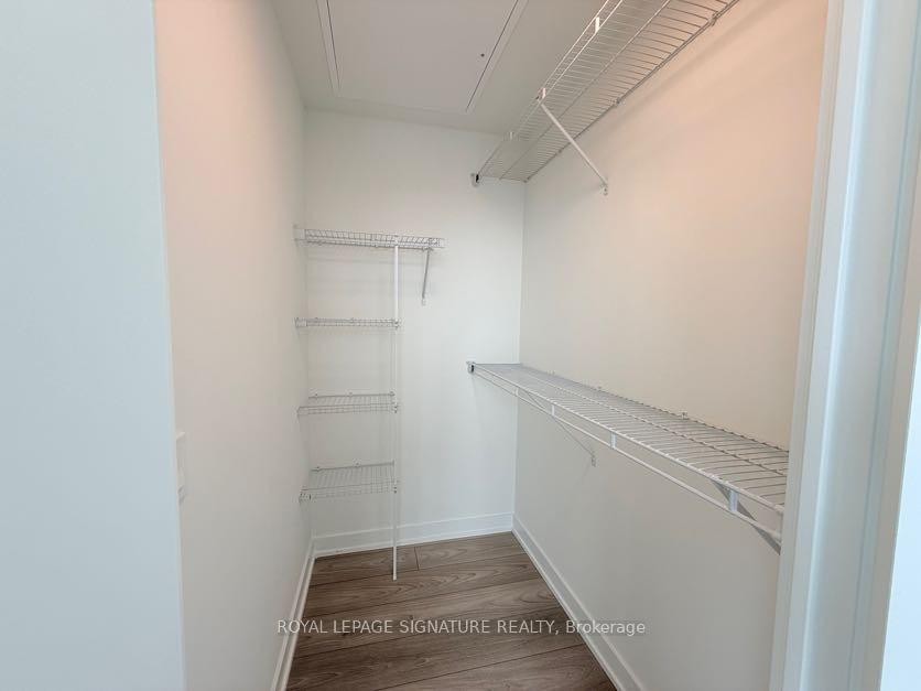 









1


Fairview

Road, 1309,
Mississauga,




ON
L5A 0B4

