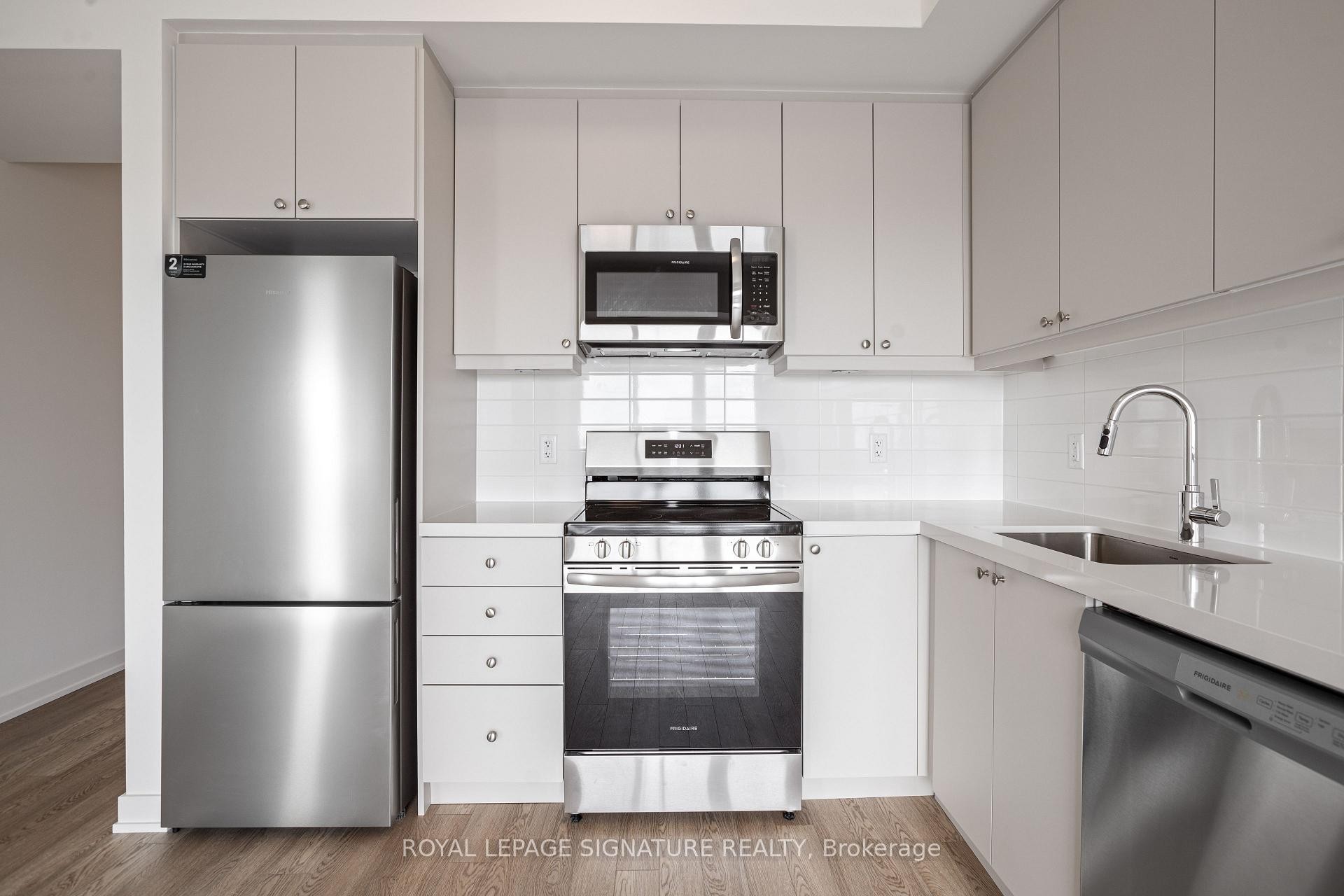 









51


Clarington

Boulevard, 802,
Clarington,




ON
L1C 0A1

