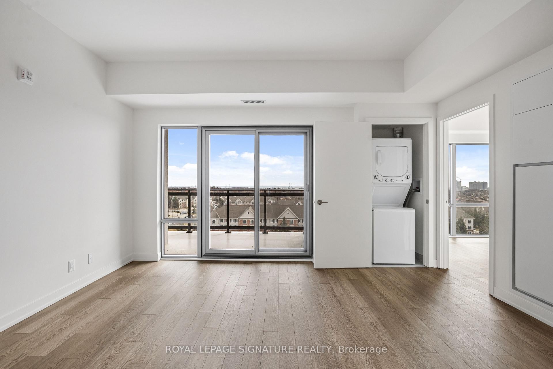 









51


Clarington

Boulevard, 802,
Clarington,




ON
L1C 0A1

