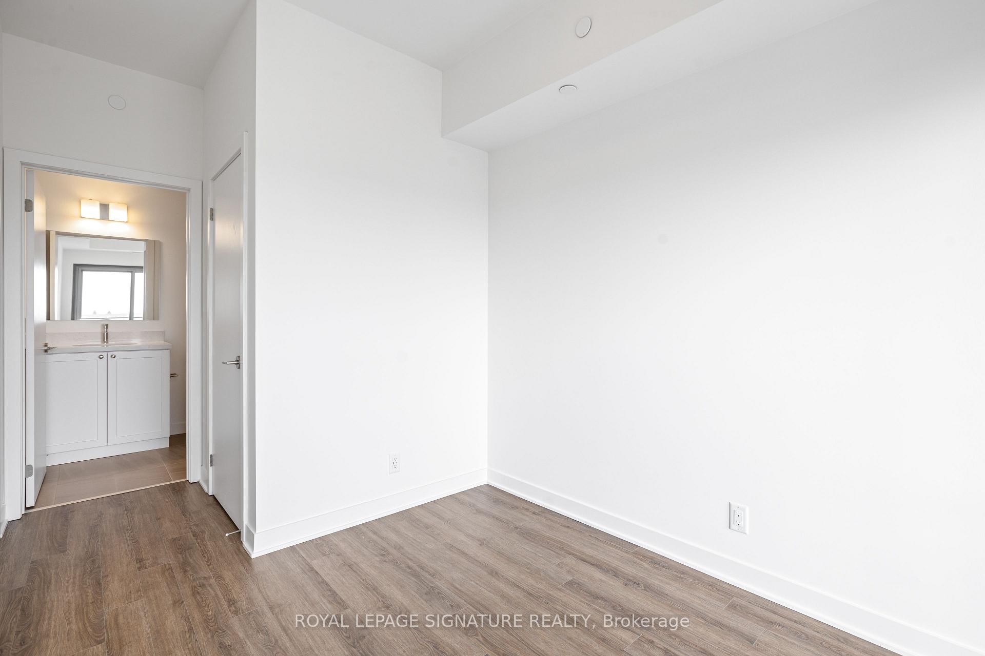 









51


Clarington

Boulevard, 502,
Clarington,




ON
L1C 0A1

