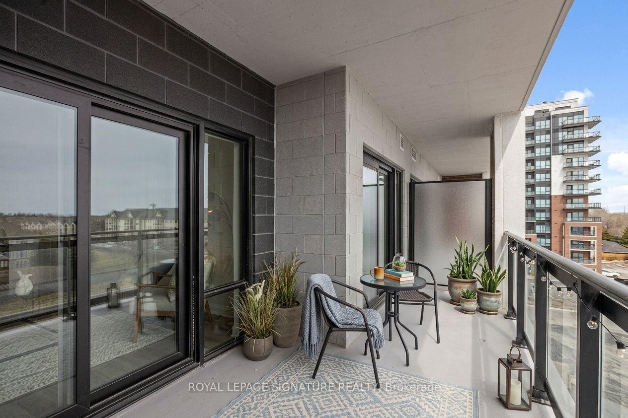 









51


Clarington

Boulevard, 502,
Clarington,




ON
L1C 0A1

