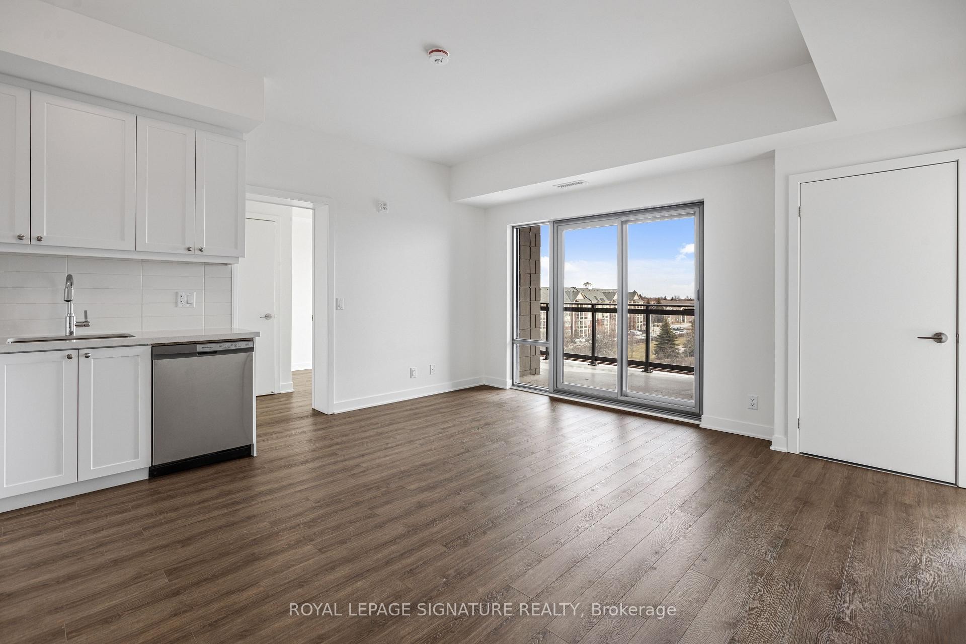 









51


Clarington

Boulevard, 502,
Clarington,




ON
L1C 0A1

