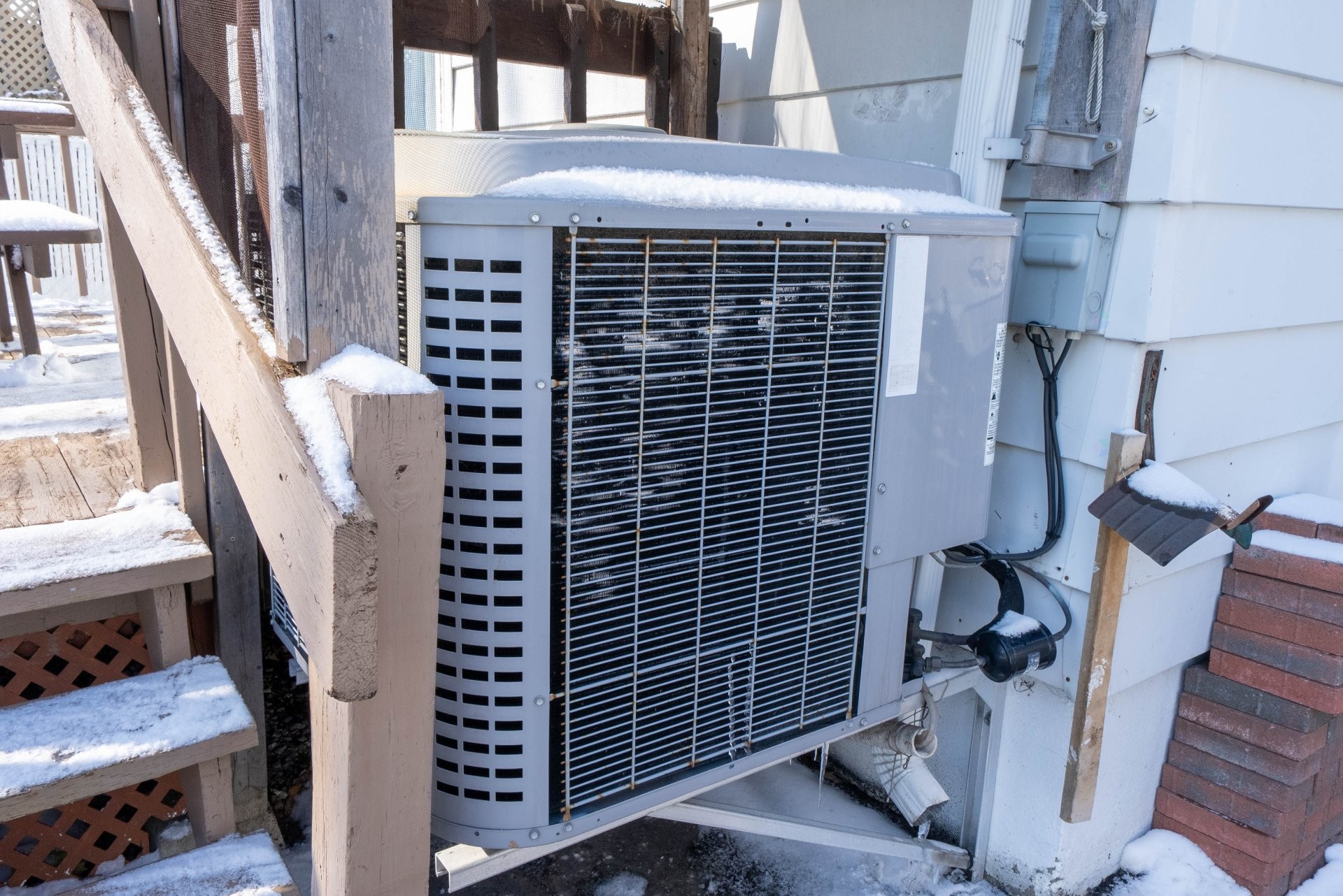 









3876


Rue Nicole

,
Laval (Fabreville),




QC
H7P1L1

