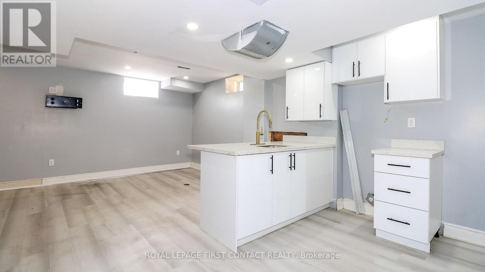












142 SEELEY AVENUE

,
Southgate,




Ontario
N0C1B0

