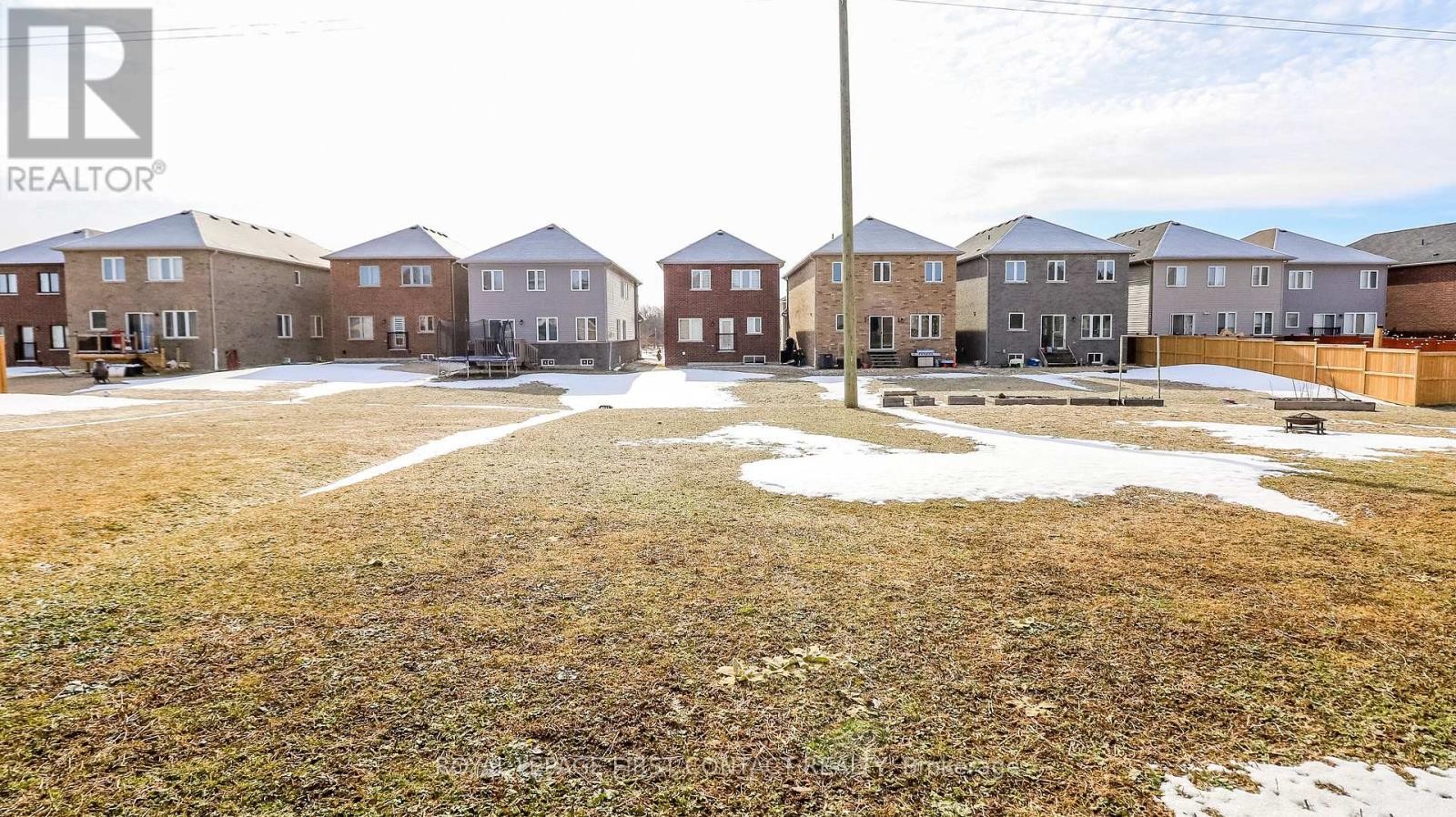 












142 SEELEY AVENUE

,
Southgate,




Ontario
N0C1B0

