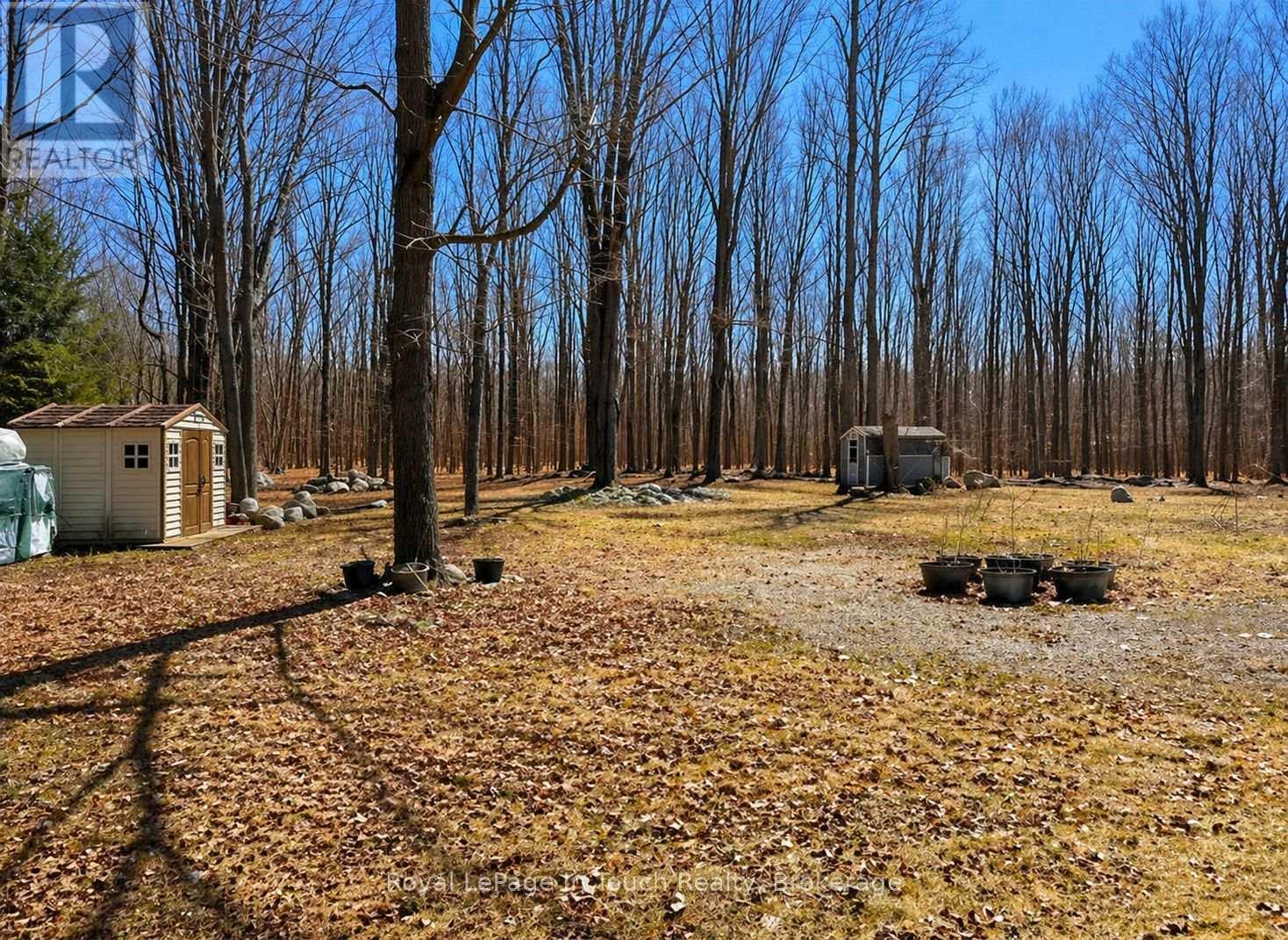 












874 CEDAR POINT ROAD

,
Tiny,




Ontario
L9M0K1

