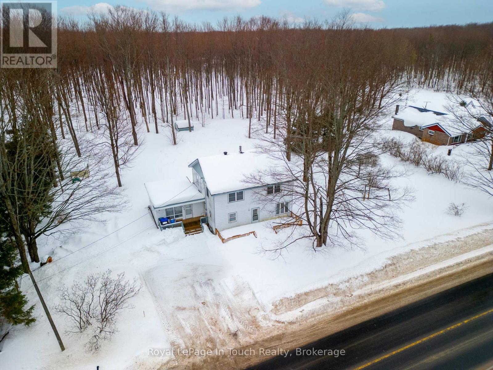 












874 CEDAR POINT ROAD

,
Tiny,




Ontario
L9M0K1

