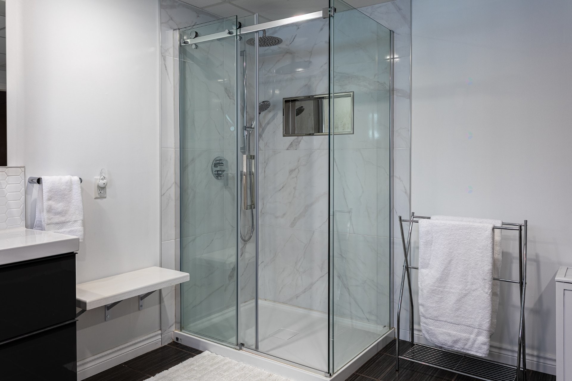 









1375


Rue P.-Dizy-Montplaisir

,
Trois-Rivières,




QC
G8V0B7

