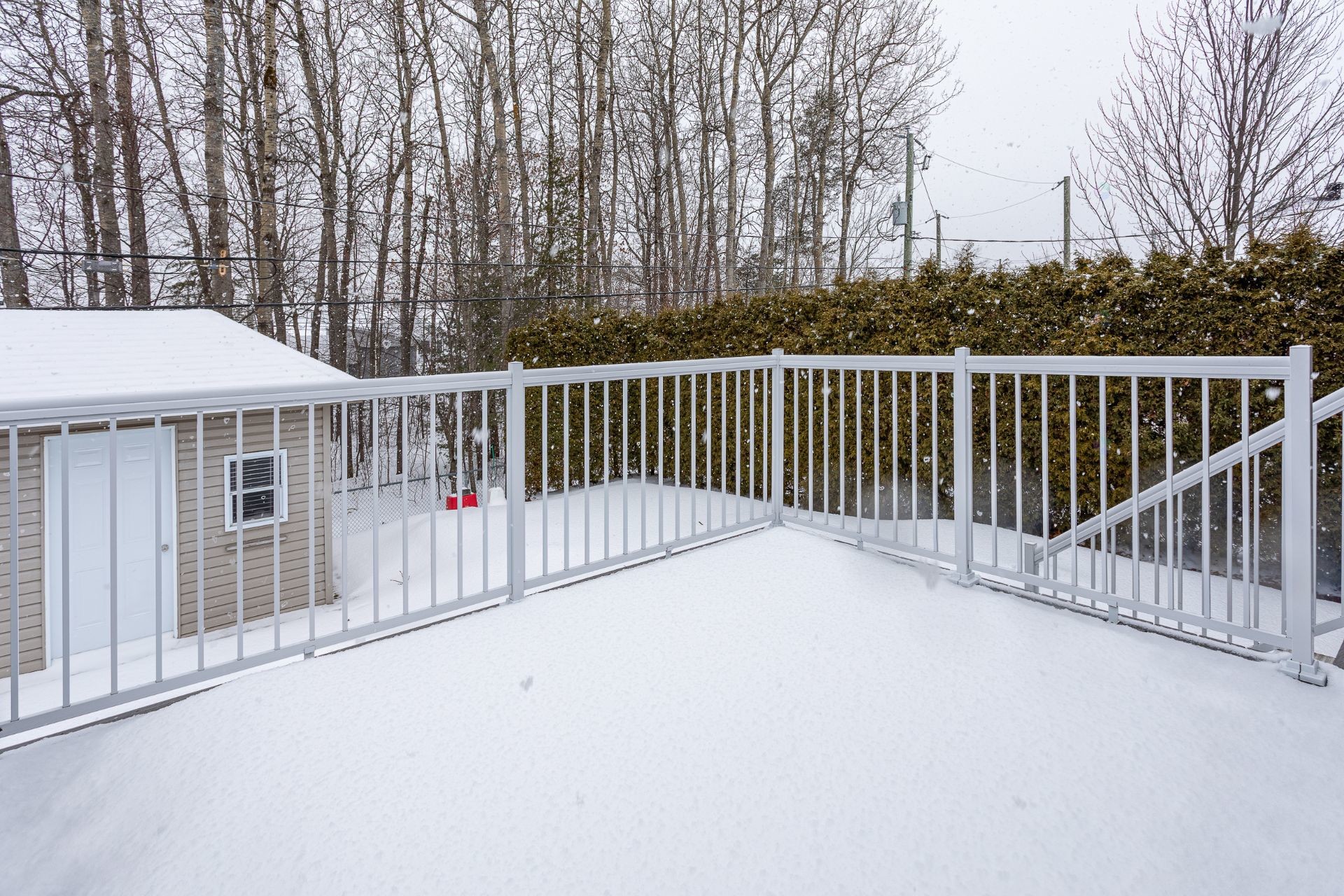 









1375


Rue P.-Dizy-Montplaisir

,
Trois-Rivières,




QC
G8V0B7

