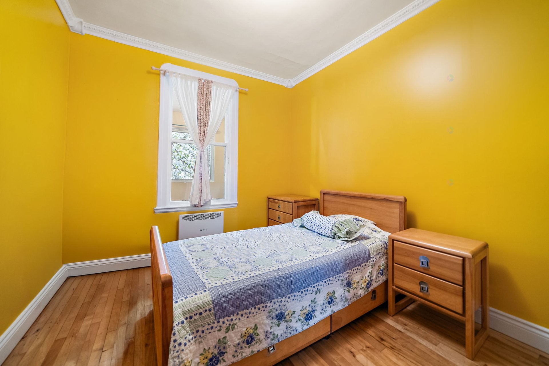 









7761


Av. Wiseman

,
Montréal (Villeray/Saint-Michel/Parc-Extension),




QC
H3N2N8

