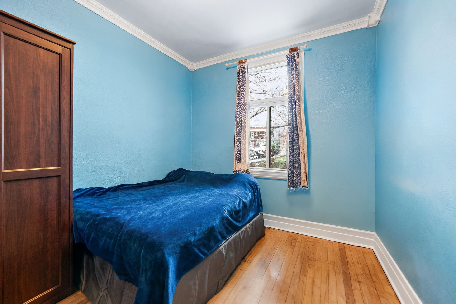 









7761


Av. Wiseman

,
Montréal (Villeray/Saint-Michel/Parc-Extension),




QC
H3N2N8

