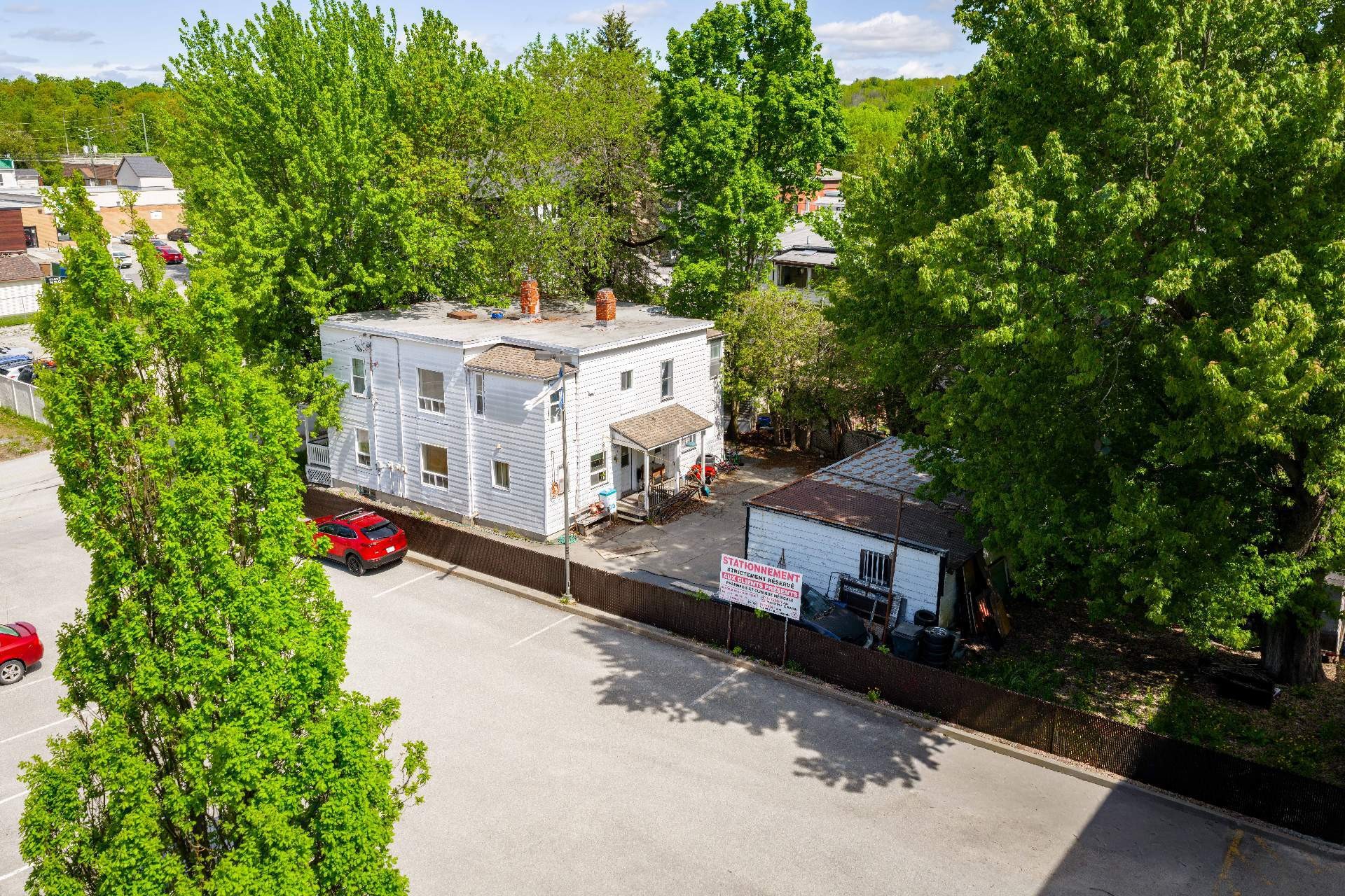 









12

 - 18


Rue Comeau

,
Sherbrooke (Brompton/Rock Forest/Saint-Élie/Deauville),




QC
J1C0P7

