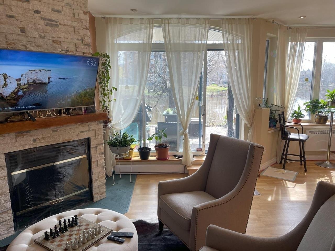 









61


Prom .des Îles 

, 2,
Laval (Chomedey),




QC
H7W5J6

