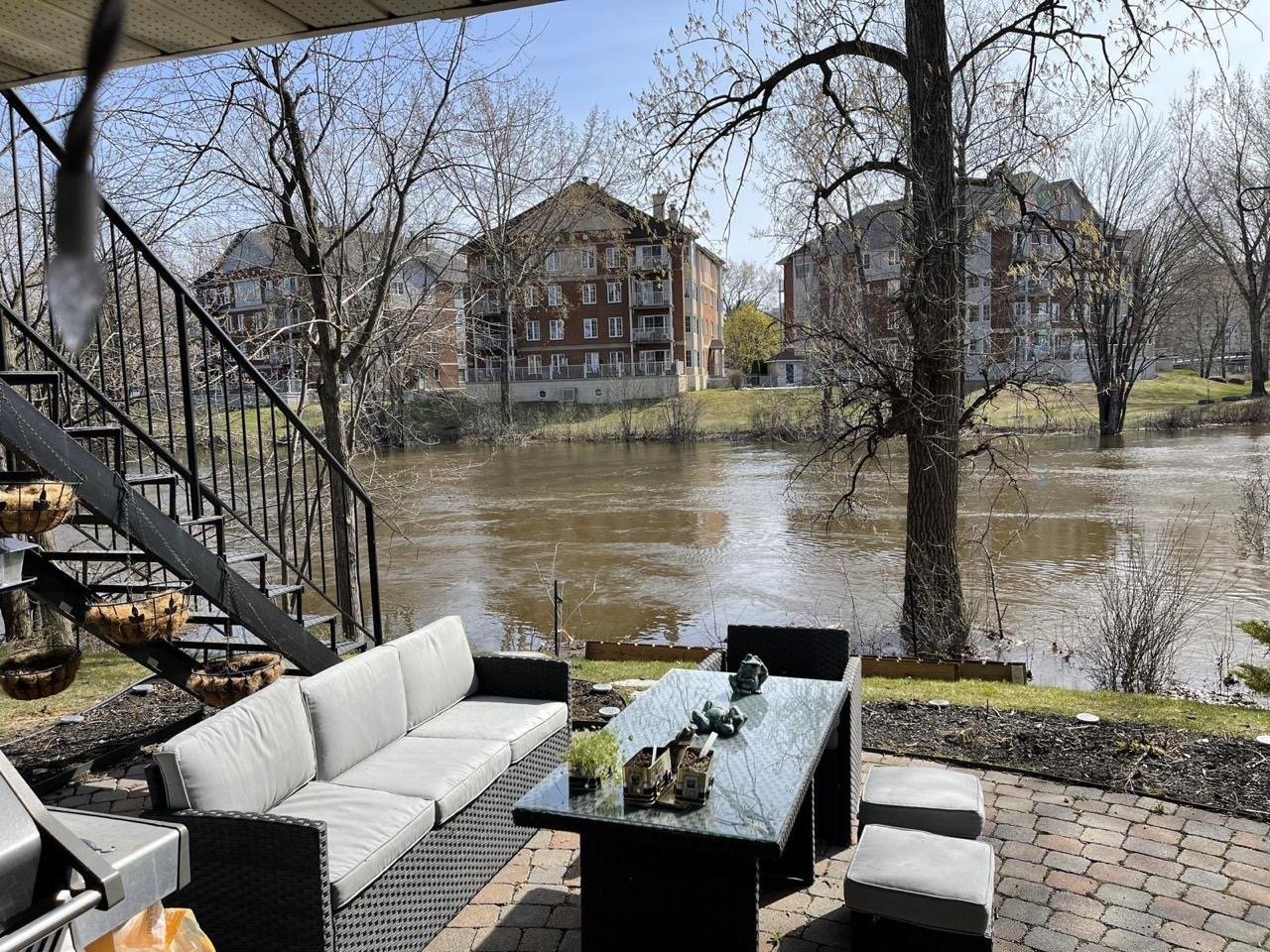 









61


Prom .des Îles 

, 2,
Laval (Chomedey),




QC
H7W5J6

