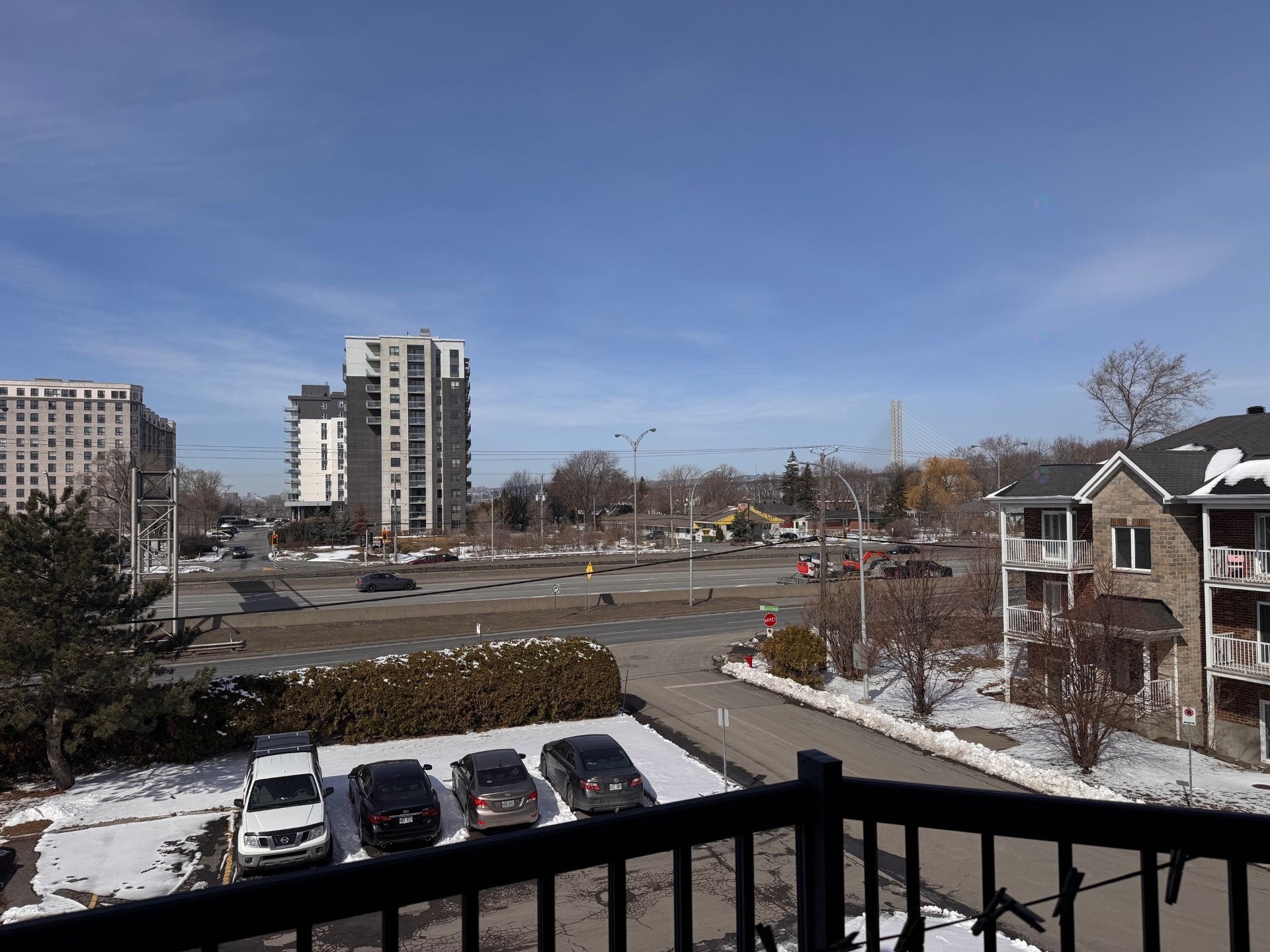 









345


Place Trianon

, 202,
Brossard,




QC
J4W1M9

