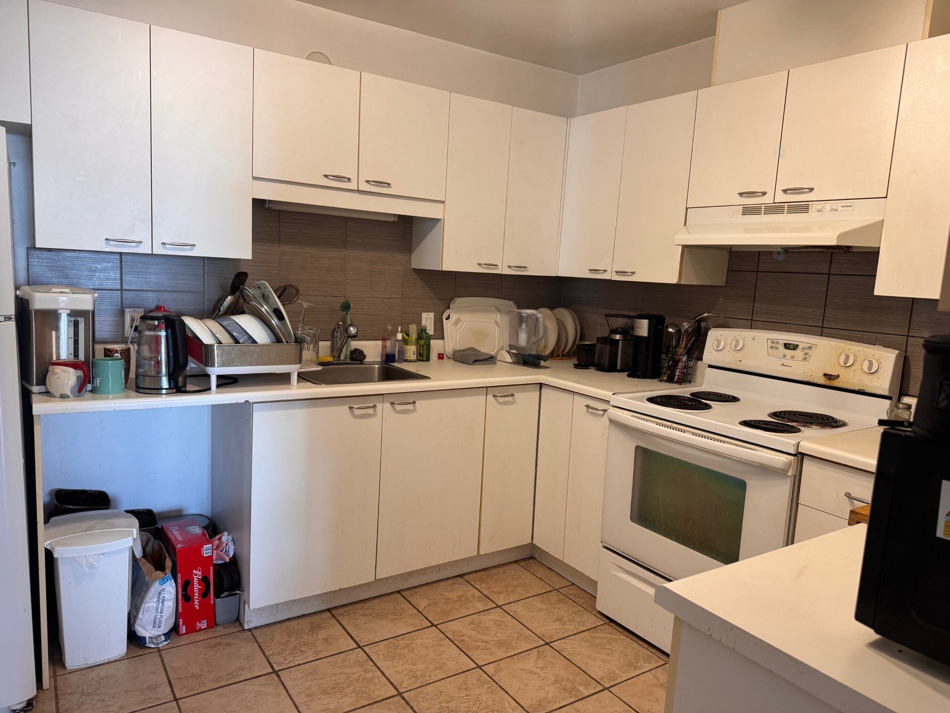 









345


Place Trianon

, 202,
Brossard,




QC
J4W1M9

