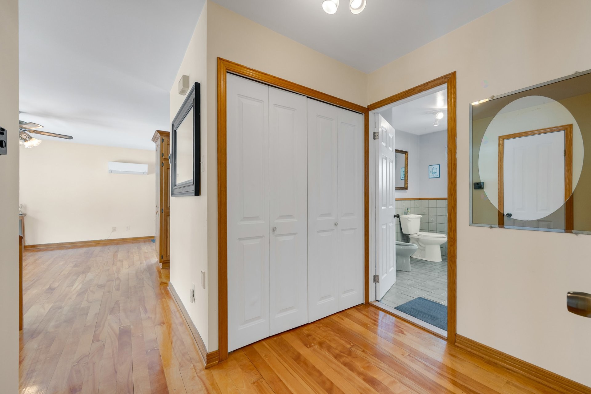 









350


Rue Rudolph

,
Blainville,




QC
J7E4H5

